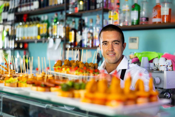 Cubaanse hapjes op je locatie. Losse Cubaanse hapjes of een complete Havana themafeest